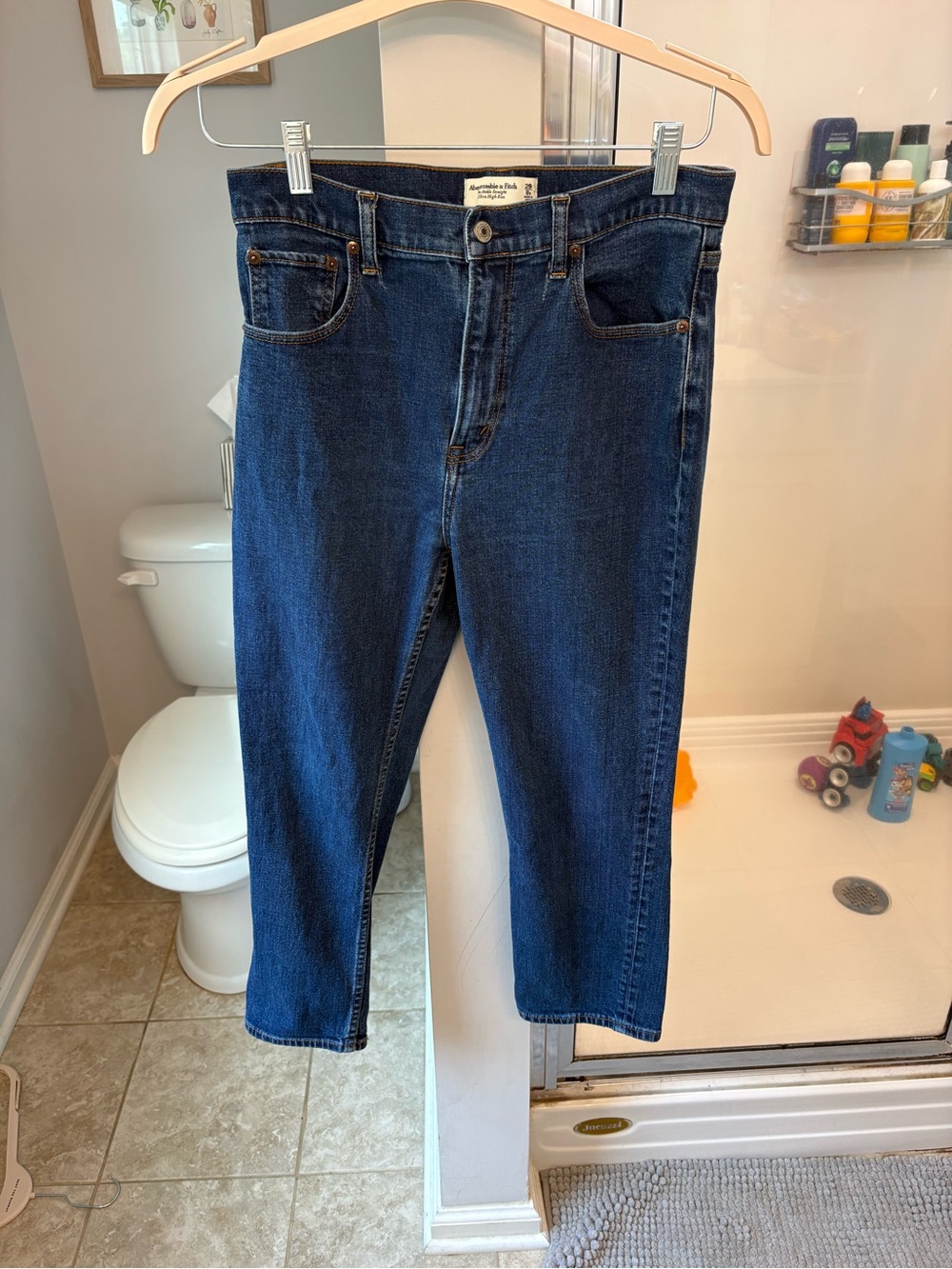 Abercrombie & Fitch Women's 29/8S Ultra High Rise Ankle Straight Jeans Blue